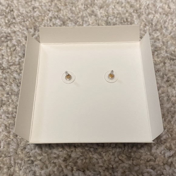 NWT Disney x Baublebar Minnie Mouse Halloween Cat Ears Purple Bow Stud Earrings - Picture 6 of 7